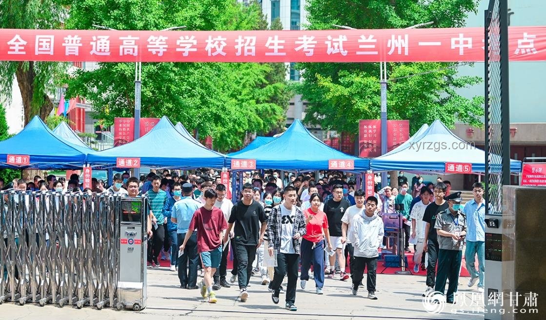 高考出征仪式感拉满的方案与实施